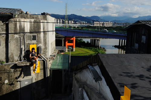 都市酵母, 黃色椅子計畫3, yellow chair plan, city yeast, 水越設計, AGUA Design, 寶藏巖, treasure hill, 龔書章, 王志仁, 蕭永明, 徐秋宜, 廖軍豪, 周育如, 許鈺盛, 南美瑜, 龍青, 蘇瑤華, 廖咸浩, 楊佳嫻, 龍青, 黃昱升 
