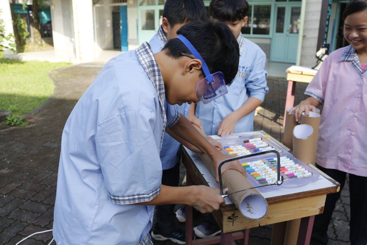 宜蘭教育, action for education, yilan, taiwan, 宜蘭, 宜蘭國際設計教育, 國際交流, 工作坊, 都市酵母, 國際設計交流, 文化交流, 跨文化, 教育, 水越設計, AGUA Design, Belgium, Designer, Education, design thinking, 新加坡, Singapore, 參與式設計,  P!D, Participate in Design, Larry Yeung, Jennifer Sullivan, 利澤國中, 文化國中, 遊戲場計畫, Let's Hack our Play!